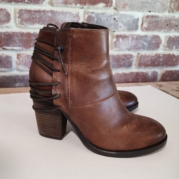 Steve Madden Raglin Brown Bootie 6 - Picture 5 of 12